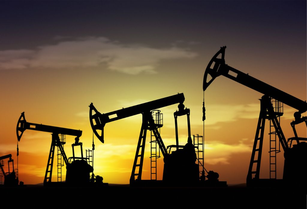 Why Industrial Hoses Are Critical to Oil & Gas Operations Featured Image